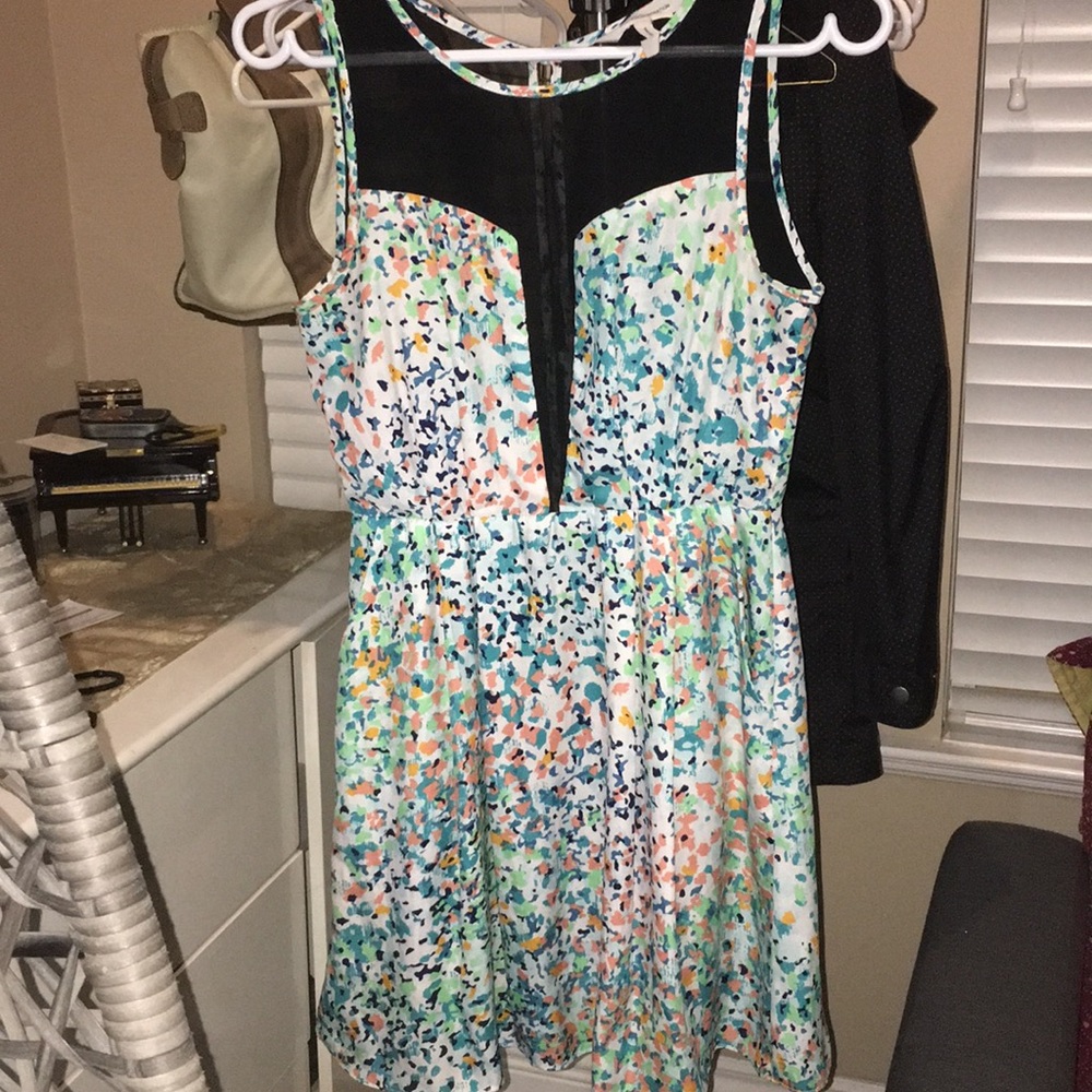 BCBGeneration white sleeveless fit and flare dress with abstract pattern